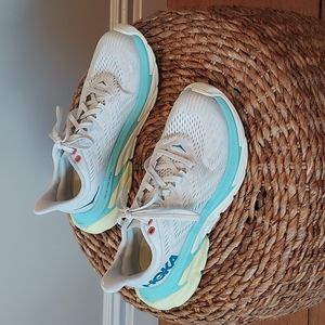 Hoka Womens Clifton Edge Running Sneakers White/Blue/Yellow Size 6.5